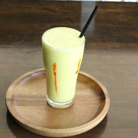 V Check Inn Sukhumvit 22 방콕 외부 사진